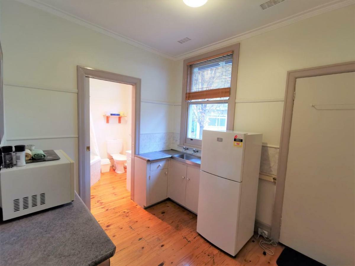 Elm Lodge Bright Bagian luar foto